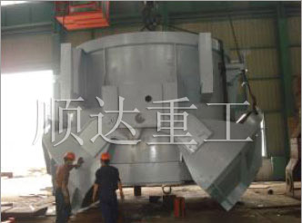        廢鋼料(liào)籃的制造 大件公(gōng)司發運碼頭     廢鋼(gāng)料籃調試 大件公(gong)司發運碼頭        料籃(lán)成品待檢 廢鋼料(liao)籃在上海港待裝(zhuang)船